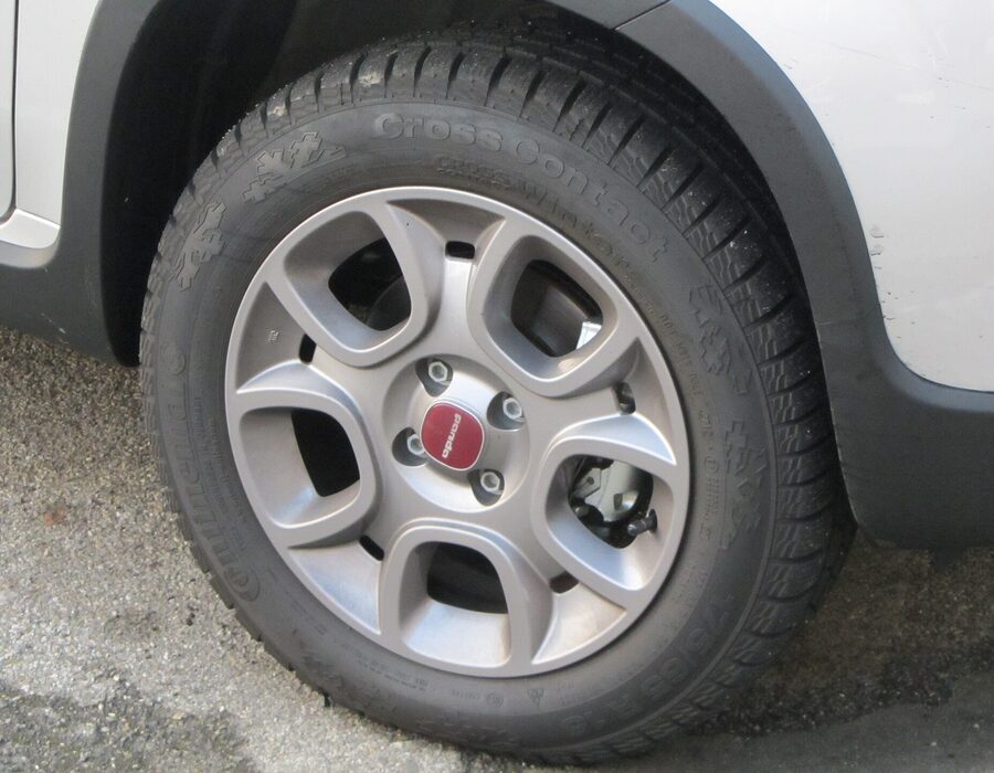 Summit IceGuard Winter 205/55R16